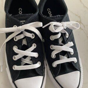 Black Converse All Stars Low-tops, size Woman's 6 or Youth 5 1/2